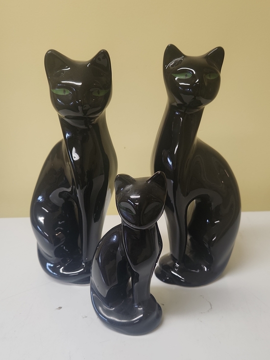Other - Mid Century Modern Black Cat Family